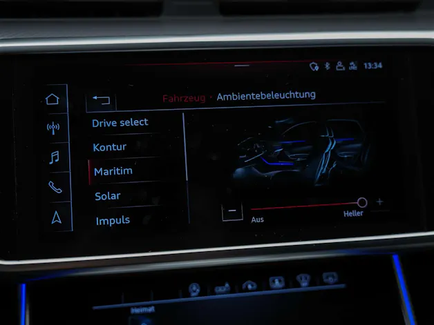 Audi A6 Limousine 55 TFSI Design quattro S-tronic *CH Auto*Panorama*Matrix LED*Head Up*