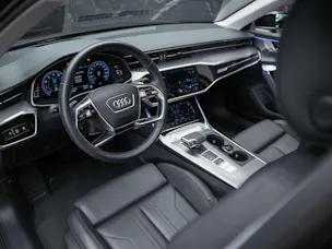 AUDI A6 Limousine 55 TFSI Design quattro S-tronic *CH Auto*Panorama*Matrix LED*Head Up*