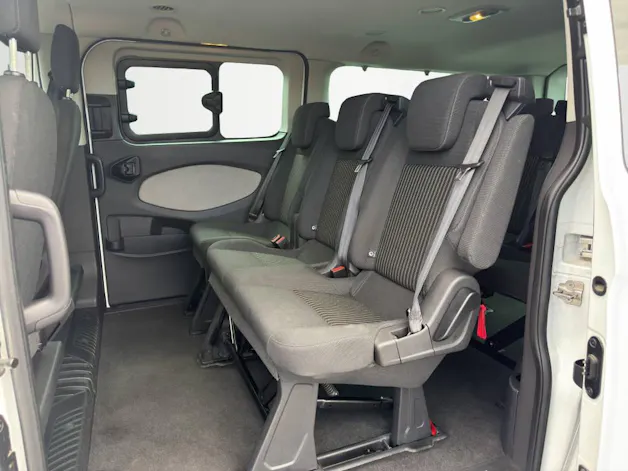 Ford Tourneo Custom 300 L2 2.2 TDCi 125 Trend