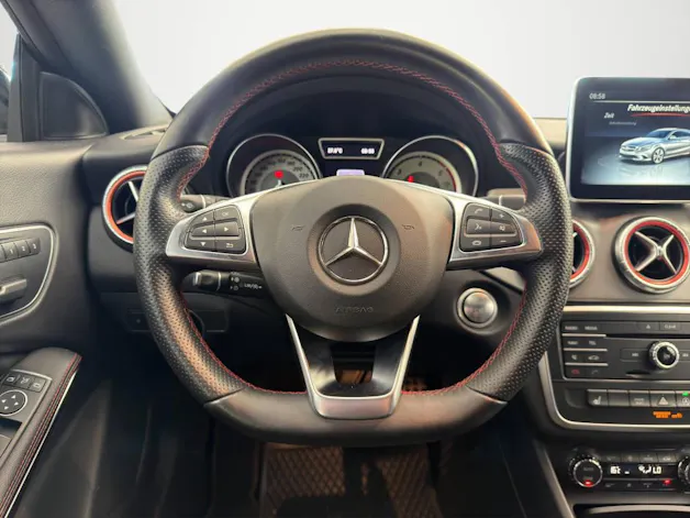 Mercedes-Benz CLA 200 d AMG Line 4 matic