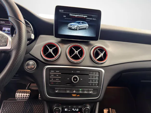 Mercedes-Benz CLA 200 d AMG Line 4 matic