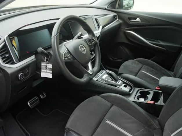 Opel Grandland Hybrid4 GSe