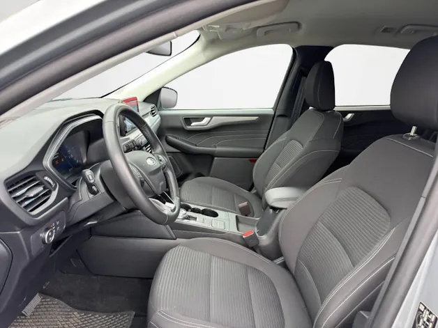 Ford Kuga 2.5 Hybrid Titanium