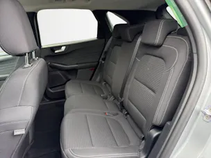 FORD Kuga 2.5 Hybrid Titanium
