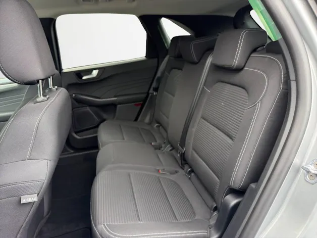 Ford Kuga 2.5 Hybrid Titanium