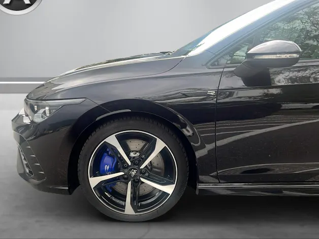 VW Golf 2.0 TSI R DSG 4Motion