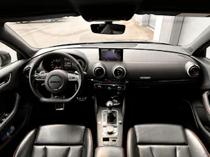AUDI RS3 2.5 TFSI quattro S-tronic