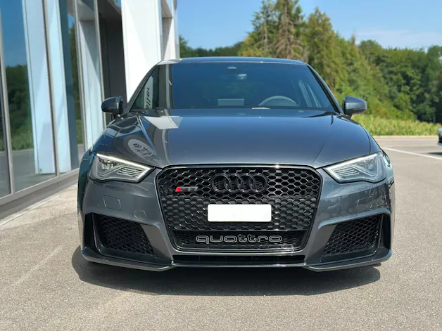 Audi RS3 2.5 TFSI quattro S-tronic