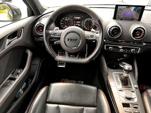 AUDI RS3 2.5 TFSI quattro S-tronic