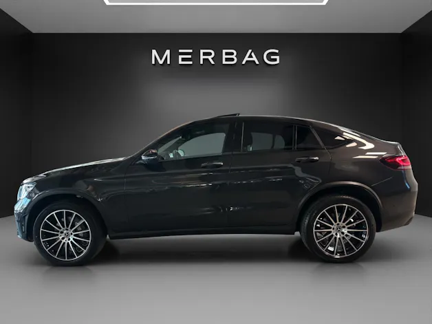 Mercedes-Benz GLC Cou. 300 de AMG Line 4M