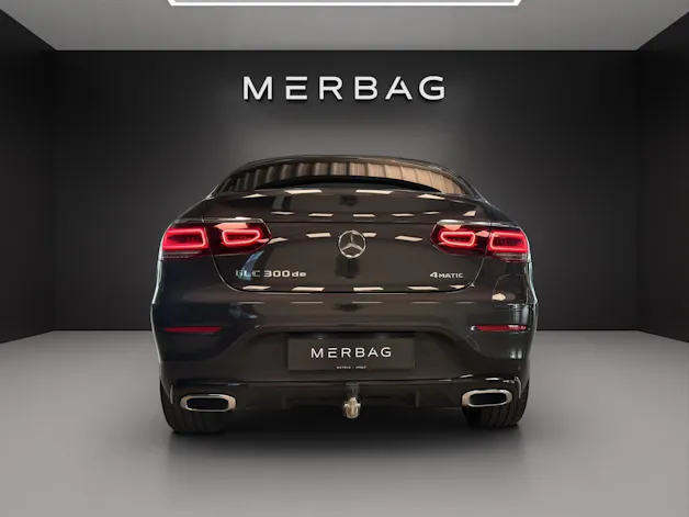 Mercedes-Benz GLC Cou. 300 de AMG Line 4M