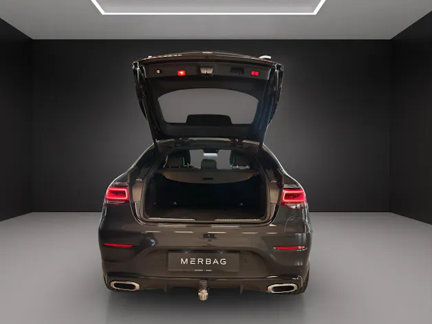 Mercedes-Benz GLC Cou. 300 de AMG Line 4M