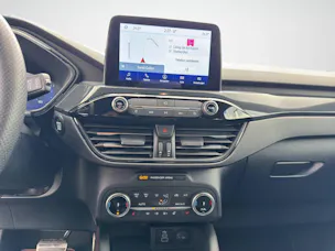 FORD Kuga 2.5 Hybrid ST-Line X 4x4