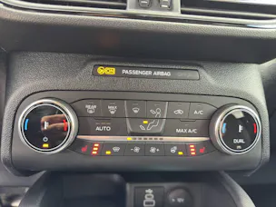 FORD Kuga 2.5 Hybrid ST-Line X 4x4