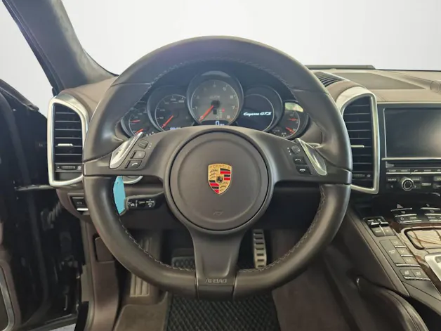 Porsche Cayenne 4.8 V8 GTS TipT