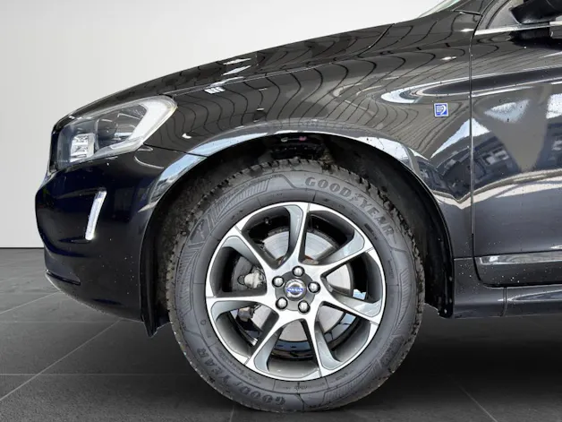 Volvo XC60 2.4 D5 Ocean Race AWD S/S