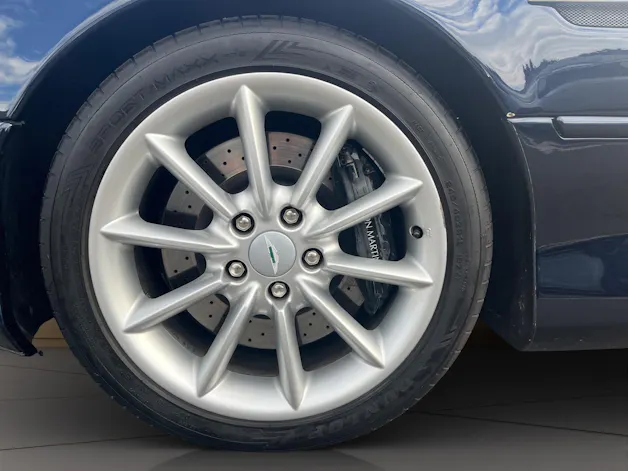 Aston Martin DB7 Vantage