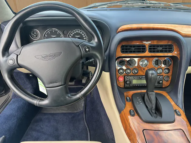 Aston Martin DB7 Vantage