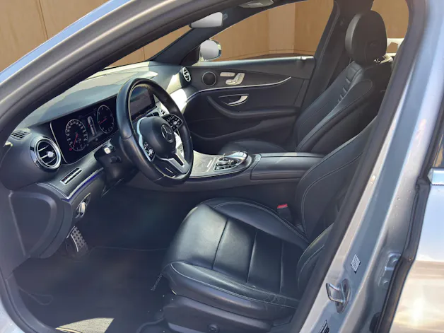 Mercedes-Benz E 220 d 4Matic 9G-Tronic