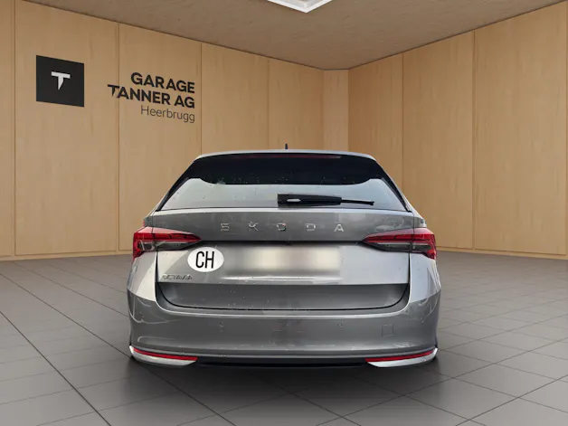 Škoda Octavia Combi 2.0 TDI DSG Selection