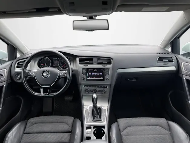 VW Golf VII Variant 2.0 TDI Comfortline DSG