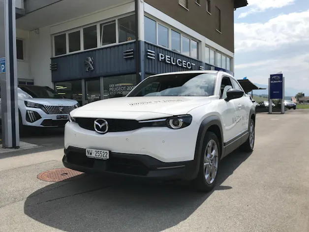 Mazda MX-30 e-Skyactiv Ambition Plus