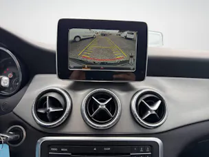 MERCEDES-BENZ CLA 250 AMG Line 4m