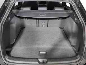 VW Golf Variant 2.0 TSI R-Line DSG 4 Motion