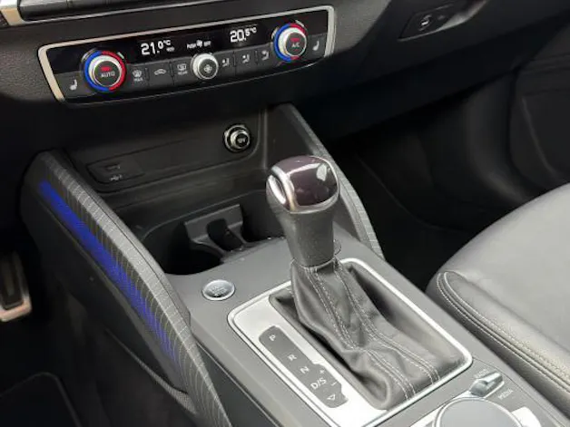 Audi Q2 40 TFSI S line quattro
