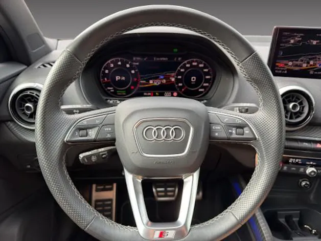 Audi Q2 40 TFSI S line quattro