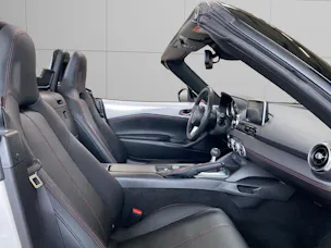 Mazda MX-5 SKYACTIV-G 160 Revolution