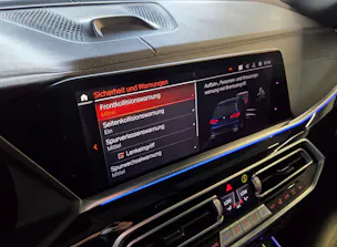 BMW X5 M50i xDrive