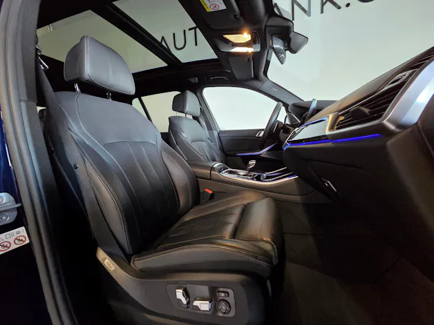 BMW X5 M50i xDrive