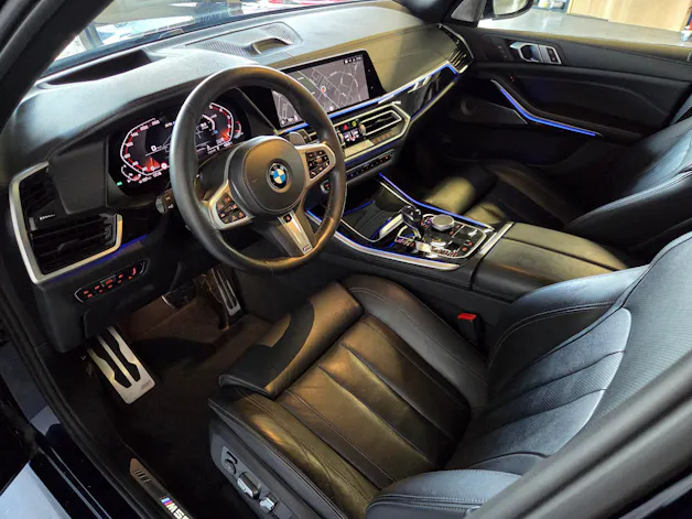 BMW X5 M50i xDrive