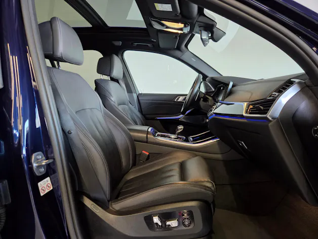 BMW X5 M50i xDrive