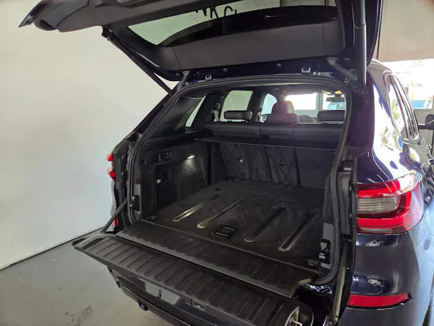 BMW X5 M50i xDrive