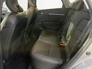 RENAULT Captur 1.6 E-Tech techno