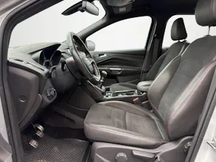 FORD Kuga 2.0 TDCi 150 ST-Line