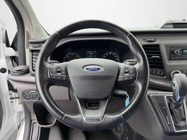 Ford Transit Custom Van 320 L2 2.0 TDCi 130 Trend