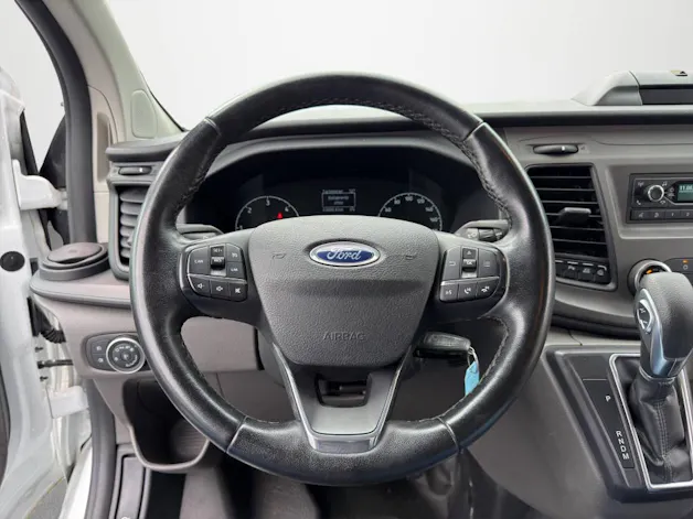 Ford Transit Custom Van 320 L2 2.0 TDCi 130 Trend