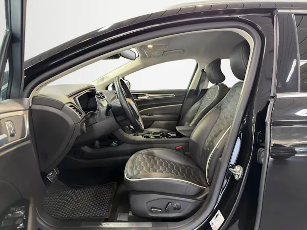 Ford Mondeo Station Wagon 2.0 HEV 187 Vignale
