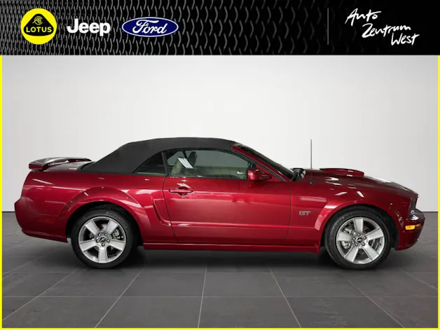 Ford MUSTANG CABRIO