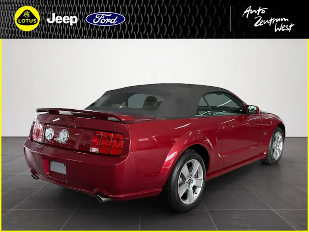 Ford MUSTANG CABRIO