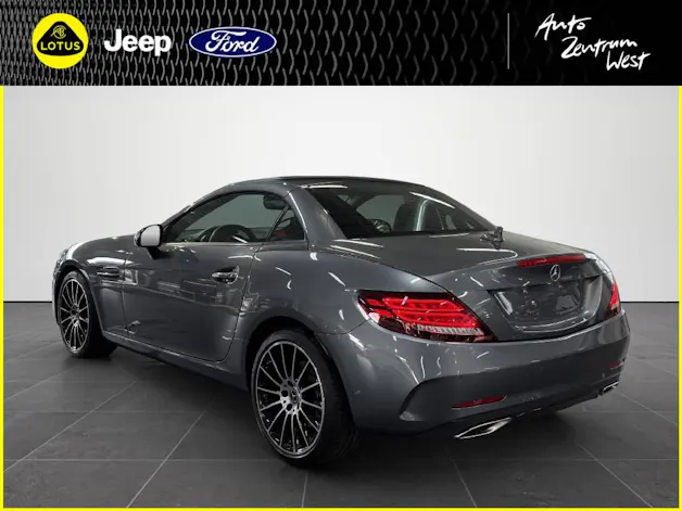 Mercedes-Benz SLC 300