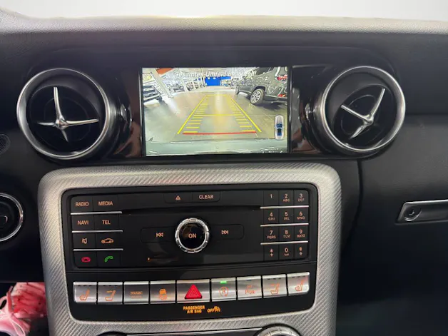 Mercedes-Benz SLC 300