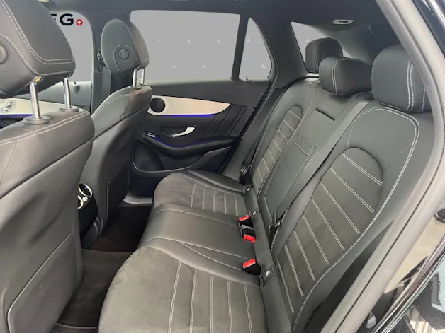 Mercedes-Benz GLC 200 AMG Line 4Matic 9G-Tronic