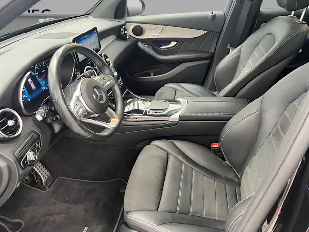Mercedes-Benz GLC 200 AMG Line 4Matic 9G-Tronic