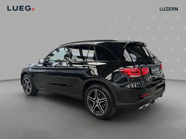 Mercedes-Benz GLC 200 AMG Line 4Matic 9G-Tronic