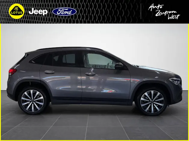 Mercedes-Benz GLA 200 Progressive