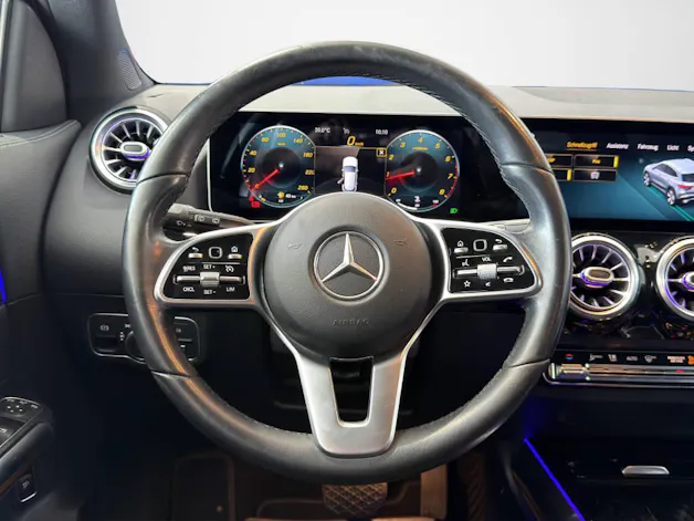Mercedes-Benz GLA 200 Progressive